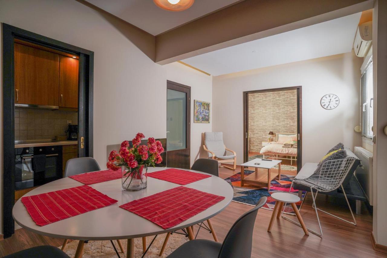 Downtown Comfy Apartment เอเดสซา ภายนอก รูปภาพ